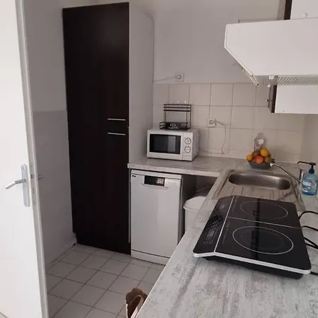 Apartment Agreable T2 A Motte *